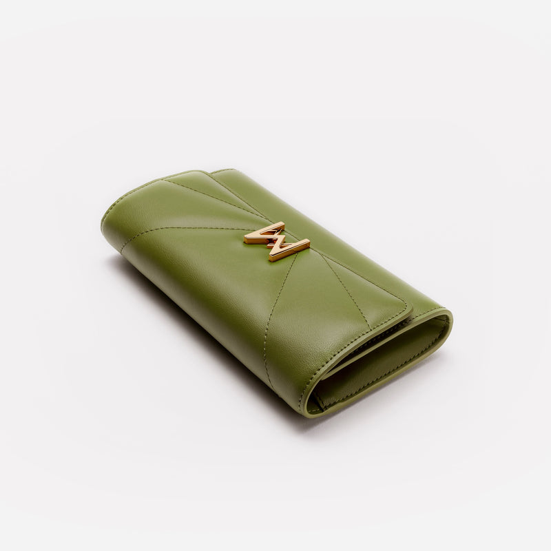 Pochette avec chaine Maison Maes M1_02 en M_MAT_mycelium kaki vue de dessus sans chaine, Haute Maroquinerie vegan à faible impact fabriquée en France [color:kaki,khaki]
