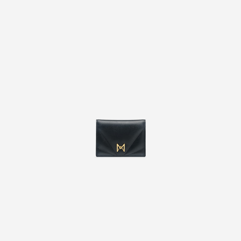Porte-cartes Maison Maes M1_05 noir vu de face, Haute Maroquinerie vegan à faible impact fabriquée en France [color:noir,black]